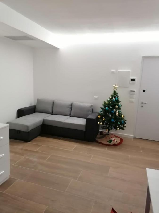 White House 1492..Il Sogno Continua.. Apartment Brescia Bagian luar foto