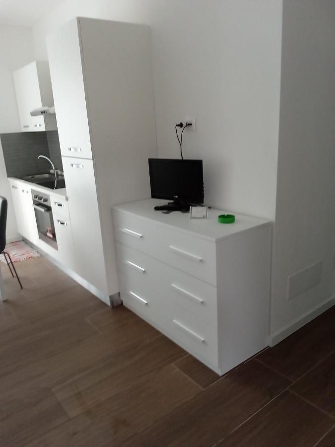 White House 1492..Il Sogno Continua.. Apartment Brescia Bagian luar foto